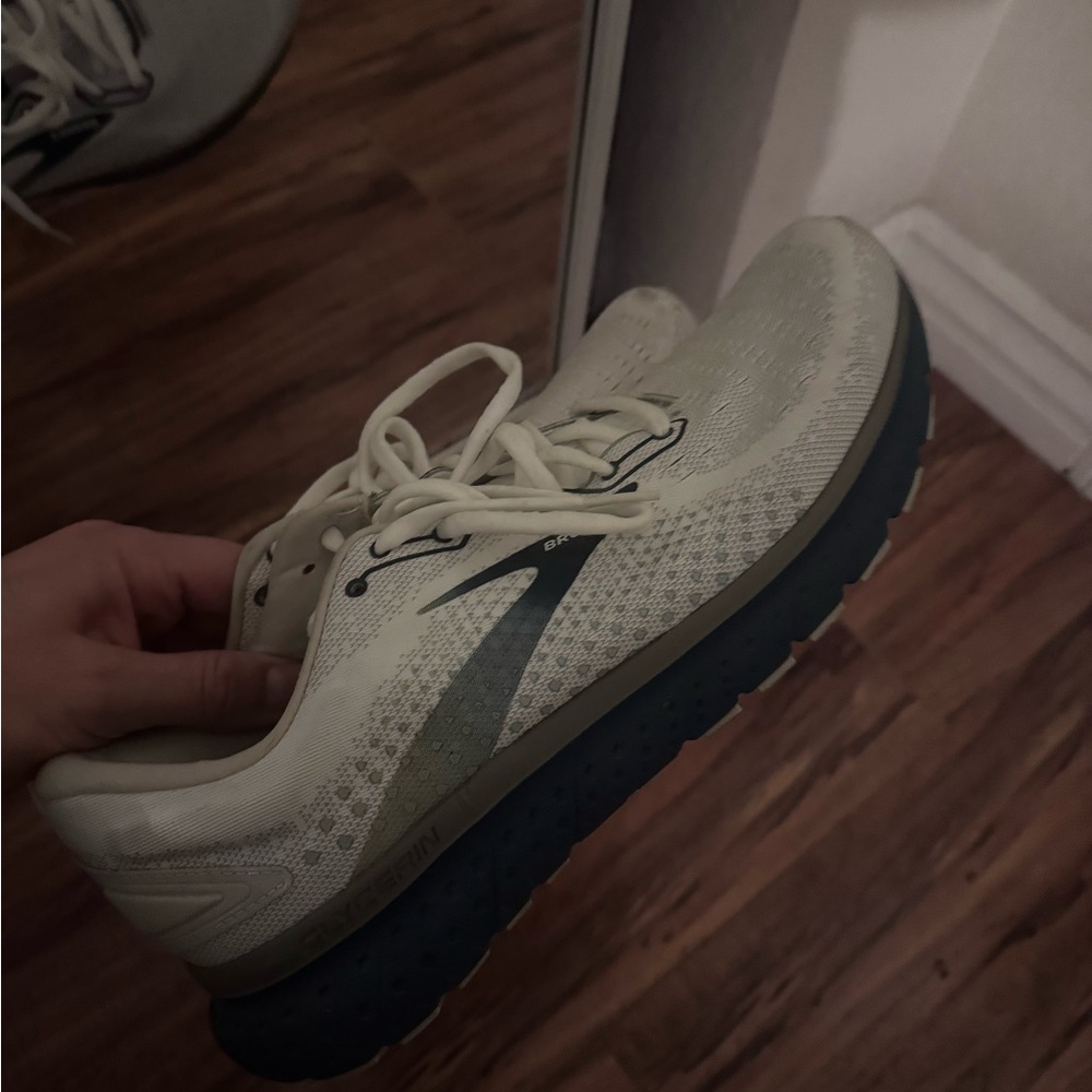 Brooks White and Gray Athletic Shoes